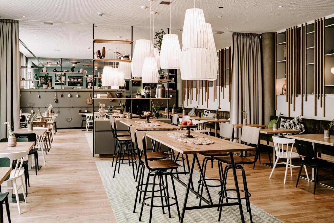 Hotel Vienna House Easy By Wyndham 4*