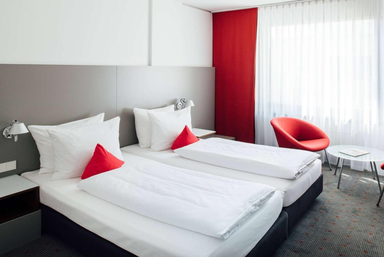 Hotel Vienna House Easy By Wyndham 4*