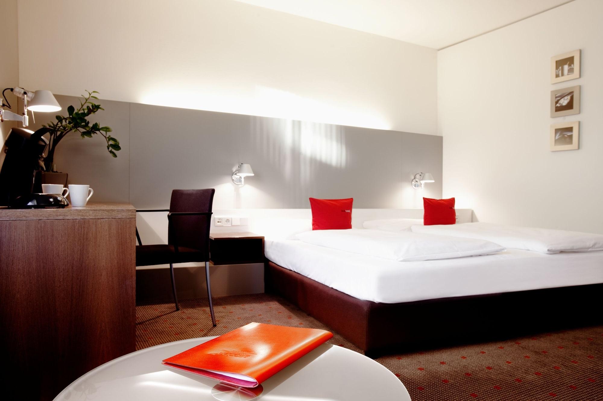 Vienna House Easy By Wyndham Hotel