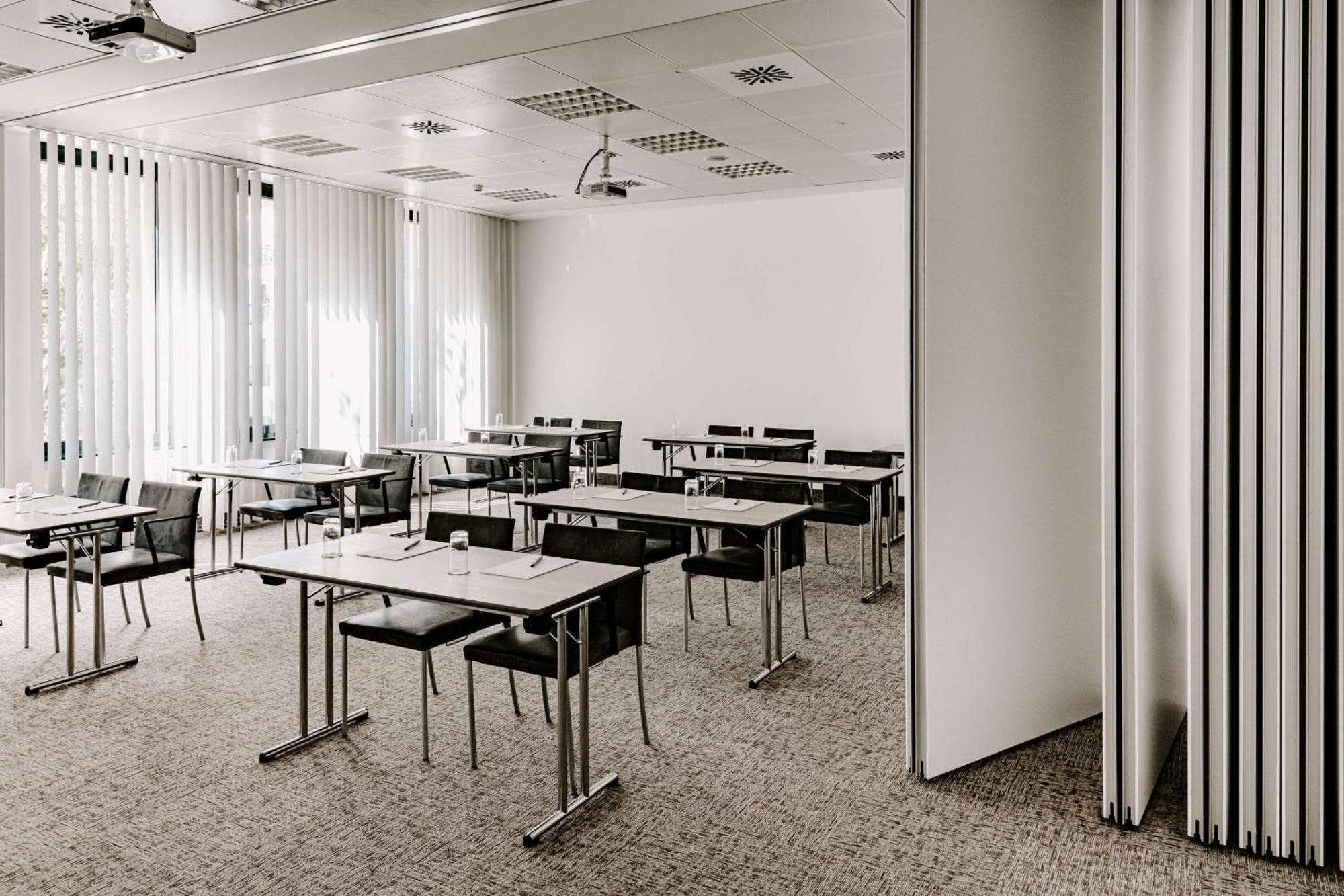 Vienna House Easy By Wyndham Hotel Stuttgart