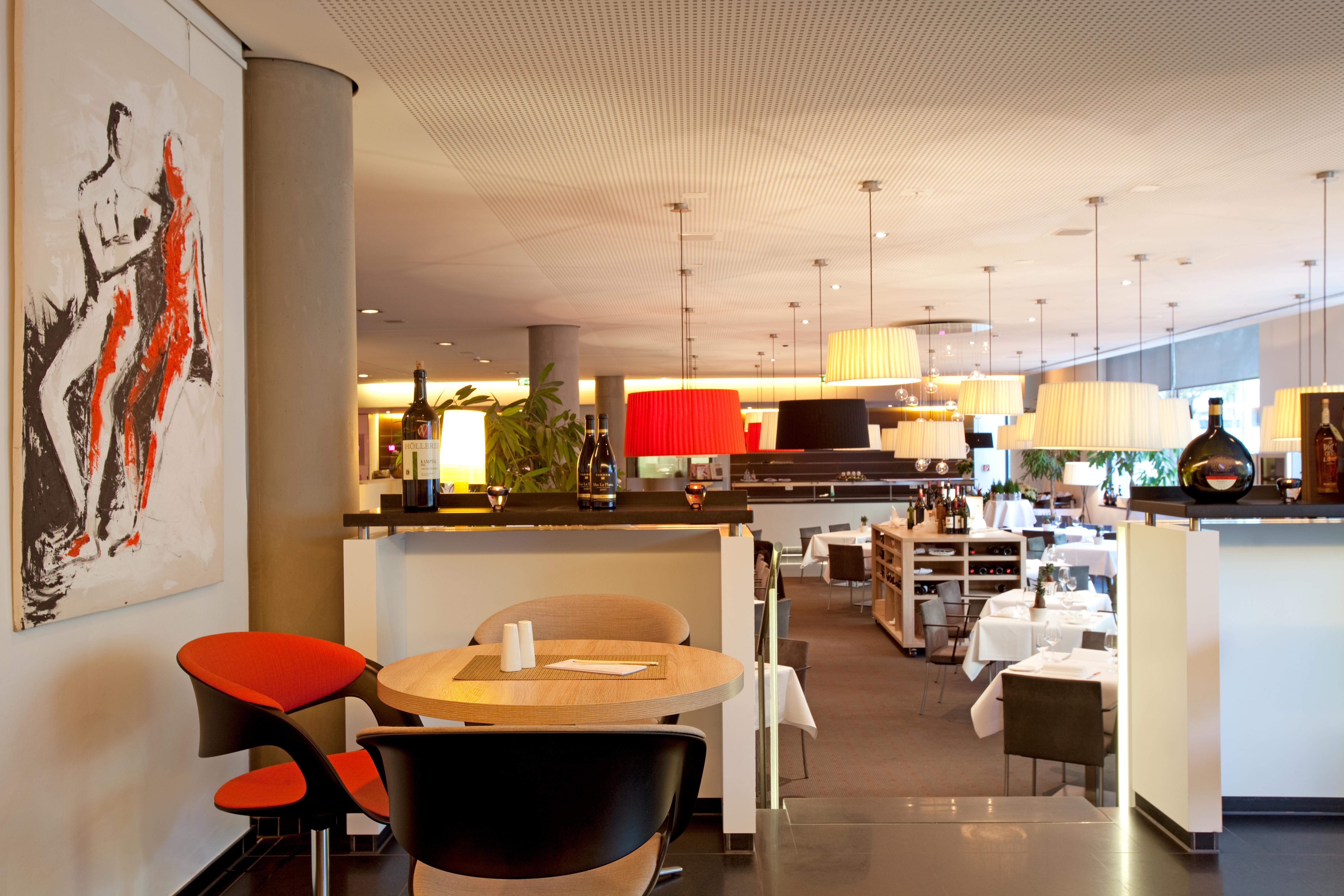 Vienna House Easy By Wyndham 4*