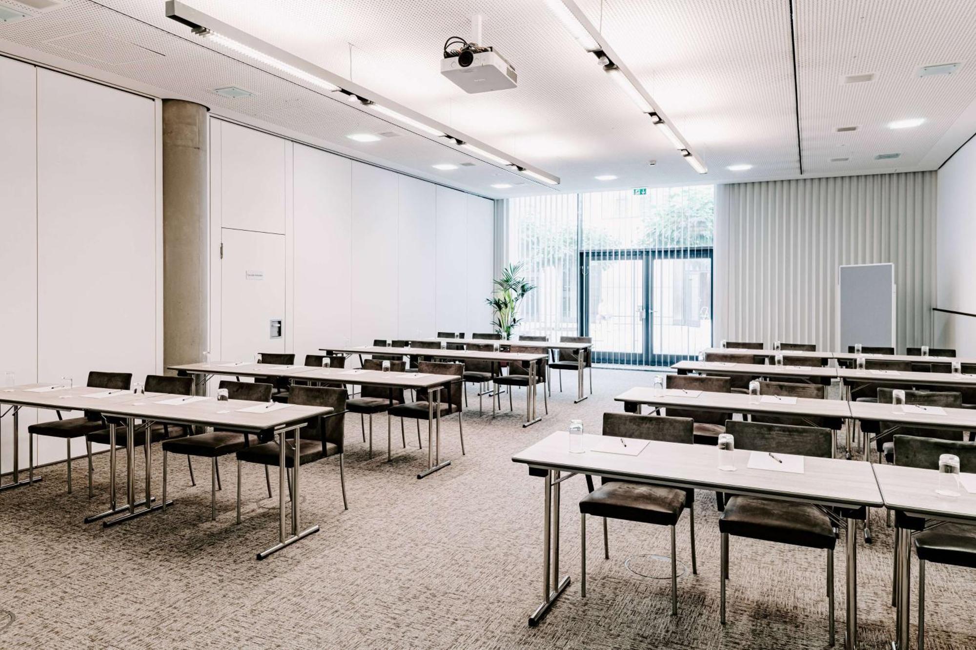 Vienna House Easy By Wyndham Hotel Stuttgart